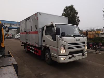 國六危險品氣瓶廂式運輸車 專業配置與安全規范詳解